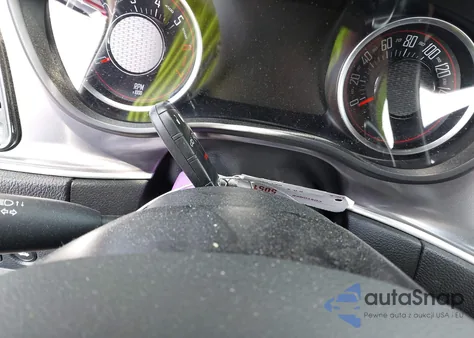 2021 Dodge Challenger R/T из США, поврежденный, VIN 2C3CDZBT6MH631080